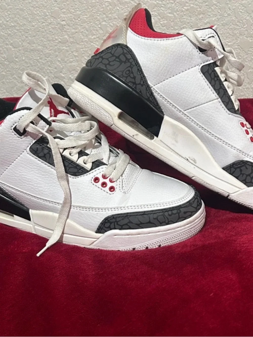 Nike White Black Red Air Jordan 3 Style Sneakers